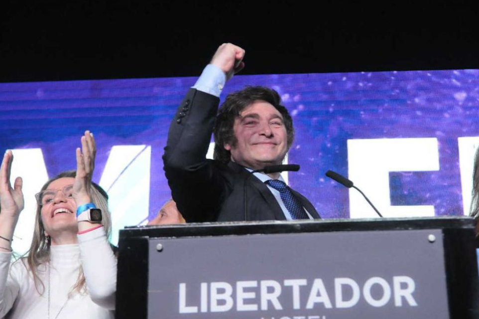 阿根廷总统大选头号热门：当选后马上取缔央行 全盘推进美元化