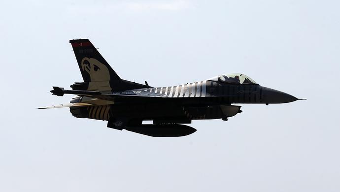 美国同意丹麦荷兰向乌克兰提供F-16，能否改变战局？