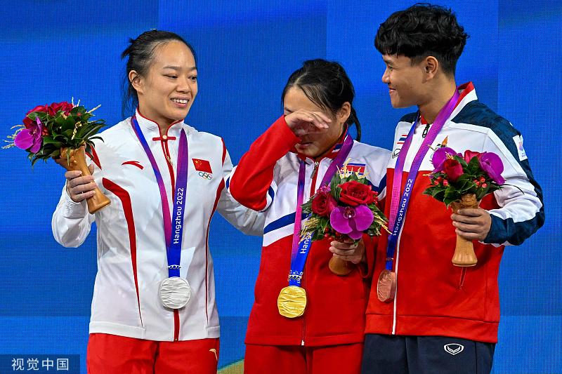 朝鲜选手破世界纪录夺金，蒋惠花：中国举重不能待在舒适区