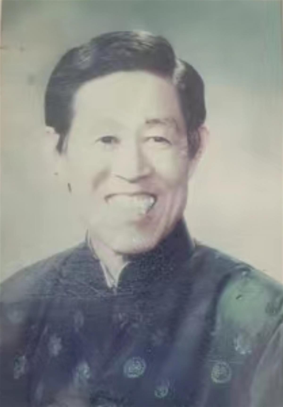 95岁台湾老兵在山东与分离75年的妻子合葬：当年他回家探亲，妻子却在几天前去世
