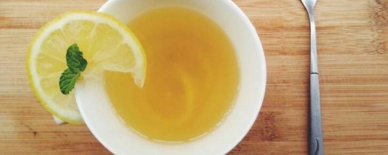 柠檬蜂蜜水能洗脸吗 柠檬蜂蜜水能擦脸吗