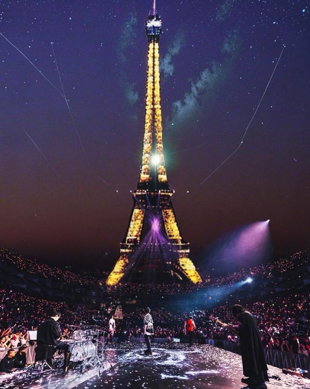 五月天巴黎演唱会被指走调破音、站桩式演唱、E6没唱上去