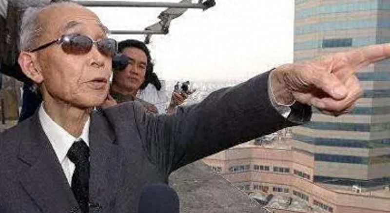 2004年一日本侵华老兵来黑龙江，指着地面：下面埋着一百多箱弹药