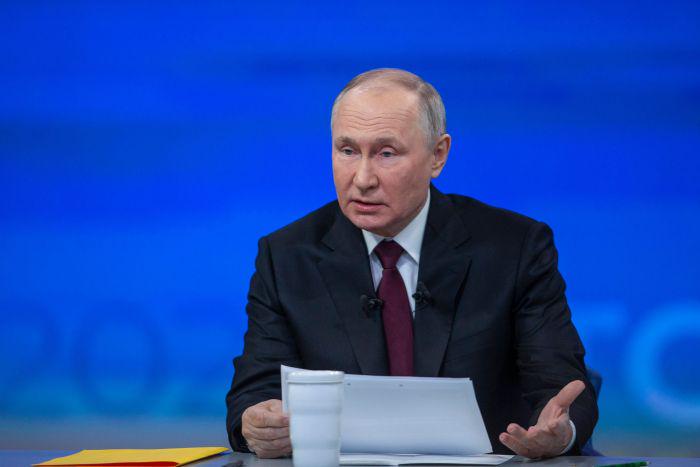 俄罗斯总统普京：俄正对乌全境军事设施实施精准打击