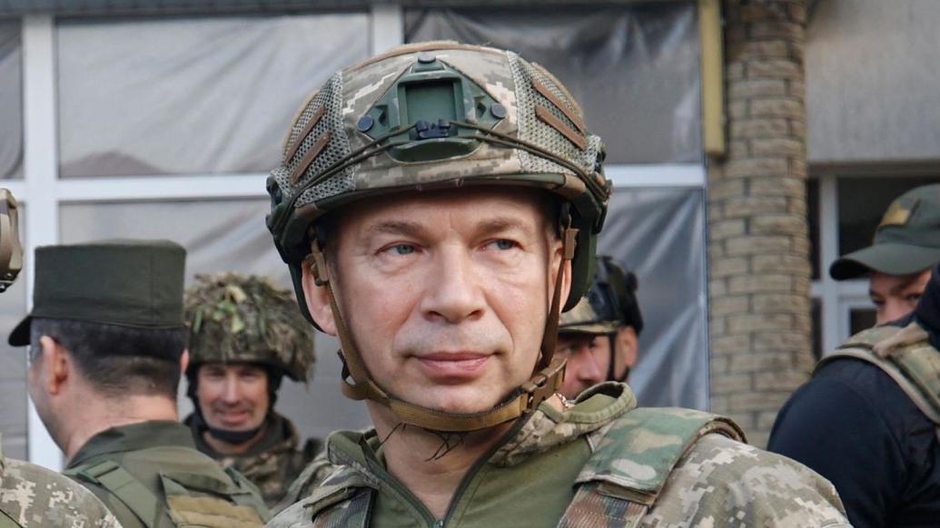 乌克兰武装部队新任总司令发表首次讲话：首要任务是提高部队士气