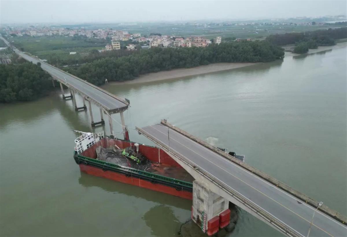 广州沥心沙大桥被撞之后，如何防止“船撞桥”悲剧重演？