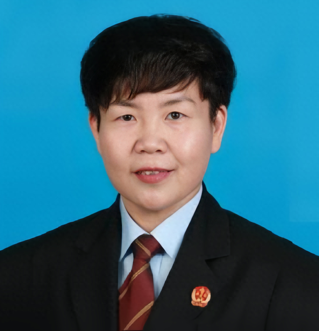 新疆高院原副院长蒋新华被查，曾被称为当代“女包公”